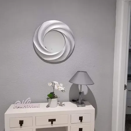 Piso Puerta Del Angel * 하엔